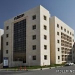 العلاقات الإنسانية .. في دائرة الضوء بالقمم