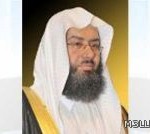 35 طالبًا يتطوعون لنظافة كورنيش جدة الشمالي