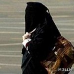 الهيئة تطيح بشاب ابتز ثلاث معلمات سعوديات