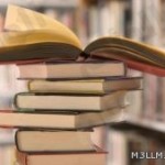 امرأة تهدد معلما بالـ”عصا” أمام إحدى مدارس الرياض