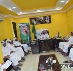 طفلة تستوقف موكب وزير التربية للسلام عليه