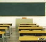 ثانوية العيدابي … تكرم معلمها المصاب بالسرطان