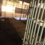 انهيارات أرضية في مدرسة “الحرمين” بعد أسبوعين من افتتاحها