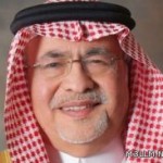 جموع من المسؤولين والمصلين يشيعون جثمان الوزير الرشيد