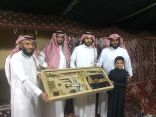 تعليم شرورة يكرم البطل وكيل الرقيب علي البريكي