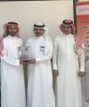 مكتب التعليم بشرق الدمام يكرم المشرف التربوي الشعيبي