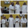 ثانوية بدر الليلية بتبوك تكرم دارسيها المتميزين بالانضباط والحضور