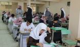 وسط استعدادات مكتملة أكثر من 100 ألف طالب وطالبة  يتقدمون صباح غد ﻷداء اختبارات نهاية العام الدراسي