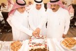 تعليم تبوك يحتفي بتمديد ” تكليف ” مدير التعليم إبراهيم العمري