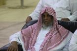 مدرسة تربة الثانوية تكرم طالب ستيني