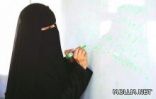 معلمون ومعلمات : الوزارة تنحاز إلى أولياء الطلاب والبعض منهم يحطِّمون سياراتنا