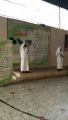 قائد تربوي يكافئ الطلاب بمبالغ نقدية