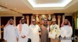 مدير تعليم الشرقية يكرم الكشاف أيمن عمر الطويرقي