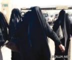 خريجات معاهد المعلمات اللاتي استثنين من الأمر الملكي يطالبن  بتعينهن