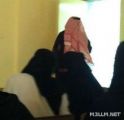 طالبات طب الملك خالد يرصدن بالصور “الاختلاط” في قاعات المحاضرات
