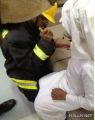مدرسة تستنجد بالدفاع المدني لتحرير خاتم عالق بأصبع طالب..!!