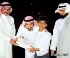 “جيزاني وبإمكاني” تحول النفايات إلى أعمال فنية