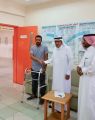 مدير تعليم تبوك يثمن موقف المعلم ” العمراني ” بقطع إجازته المرضية وعودته للعمل