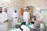 معلمو جبال قيس يطالبون بنقلٍ مدرسي وبدل مناطق نائية.. والسبتي يعدهم بالتنفيذ