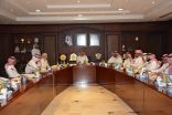 مدير عام تعليم الرياض يؤكد على الالتزام بأعلى معايير الأمن والسلامة للنقل المدرسي