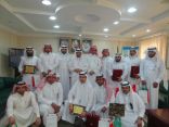 مدير تعليم الليث : يتوج المدارس الفائزة بمشروع ( فينا خير )في مرحلته الخامسة