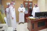 رئيس جامعة الجوف يزور عمادة القبول والتسجيل ويقدم لهم الشكر على جهودهم المتميزة