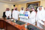 مدير عام تعليم مكة يُكرم الفائزين في مسابقة ” في مدرستي أتحدث الفصحى”