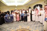 مستشار خادم الحرمين الشريفين بمنطقة مكة المكرمة يستقبل 48 متميزًا ومتميزة بتعليم مكة