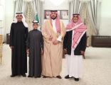 أمير الحدود الشمالية يكرم الطالب سليمان العنزي الحائز على ذهبية مسابقة  ” الفيزياء “