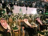 الفيصل يرعى حفل تخريج الدفعة الـ 46 من طلاب جامعة الملك عبدالعزيز بحضور وزير التعليم