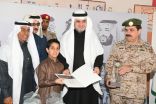 وزير التعليم يدشن حملة التبرع بالدم لأبطال الحد الجنوبي