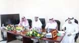 مدير تعليم الباحة يلتقي قادة مدارس محافظة القرى