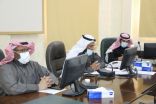 مدير تعليم المذنب .. يرأس اجتماع لجنة الإشراف على عملية التعليم عن بعد