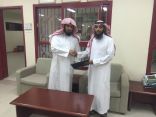 نادي عروة الموسمي بالقيصومة يوقع عقد شراكة مع جمعية البر ويطلق الإفطار السيّار