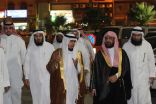 الشيخ العفالق يفتتح معرض مدن المعرفة