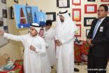مدير تعليم الرس يطلع على استراتيجية بحث الدرس في ابتدائية الفكر التربوي