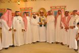 قيادات التعليم تستقبل الطالب الأحمري بمطار أبها