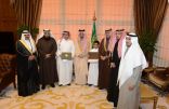 أمير منطقة عسير فيصل بن خالد يكرم طالبين موهوبيّن