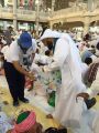 مدير تعليم مكة يشارك أبناءه في تفطير الصائمين